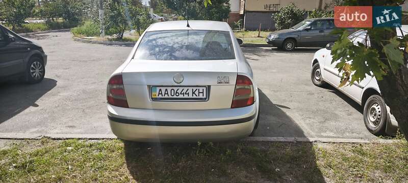 Лифтбек Skoda Superb 2007 в Киеве