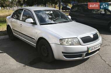 Лифтбек Skoda Superb 2007 в 