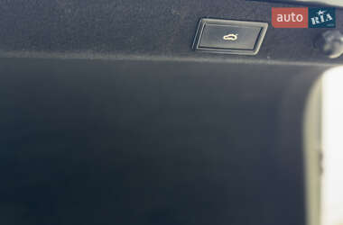 Лифтбек Skoda Superb 2015 в 
