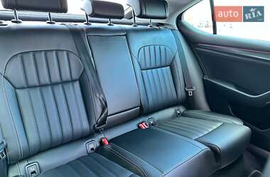 Лифтбек Skoda Superb 2022 в 