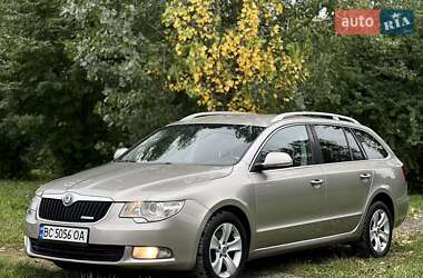 Універсал Skoda Superb 2012 в Тернополі