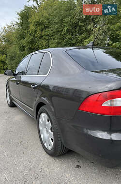 Лифтбек Skoda Superb 2008 в 