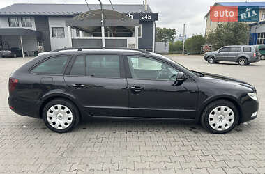 Универсал Skoda Superb 2011 в 