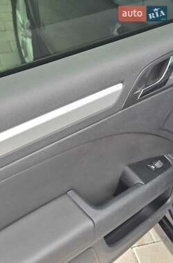 Лифтбек Skoda Superb 2012 в 