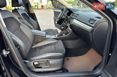 Лифтбек Skoda Superb 2015 в 