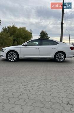 Универсал Skoda Superb 2016 в 