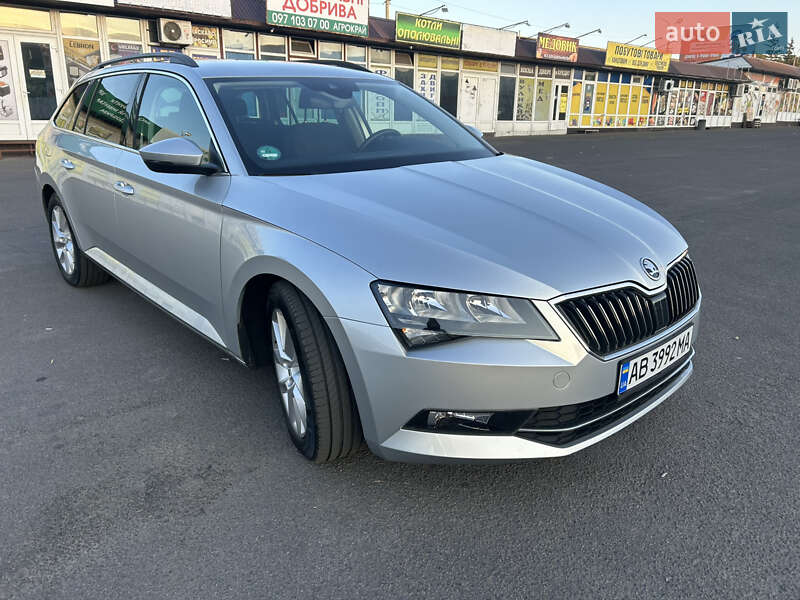Универсал Skoda Superb 2017 в Тульчине
