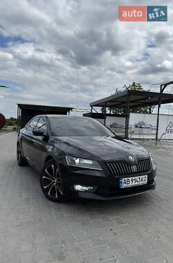 Лифтбек Skoda Superb 2018 в 