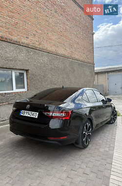 Лифтбек Skoda Superb 2018 в 