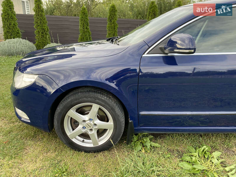 Ліфтбек Skoda Superb 2008 в Чернівцях
