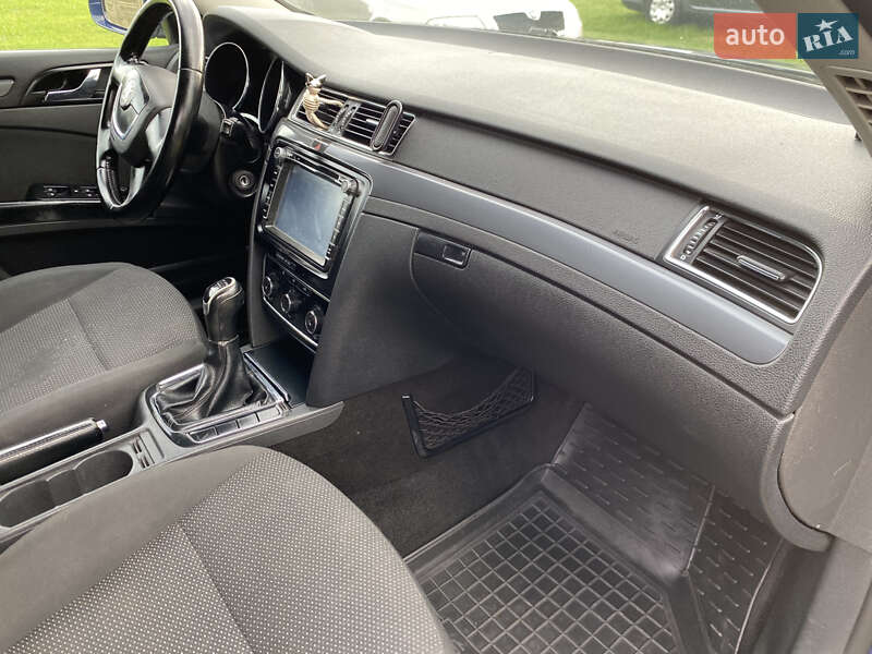 Ліфтбек Skoda Superb 2008 в Чернівцях
