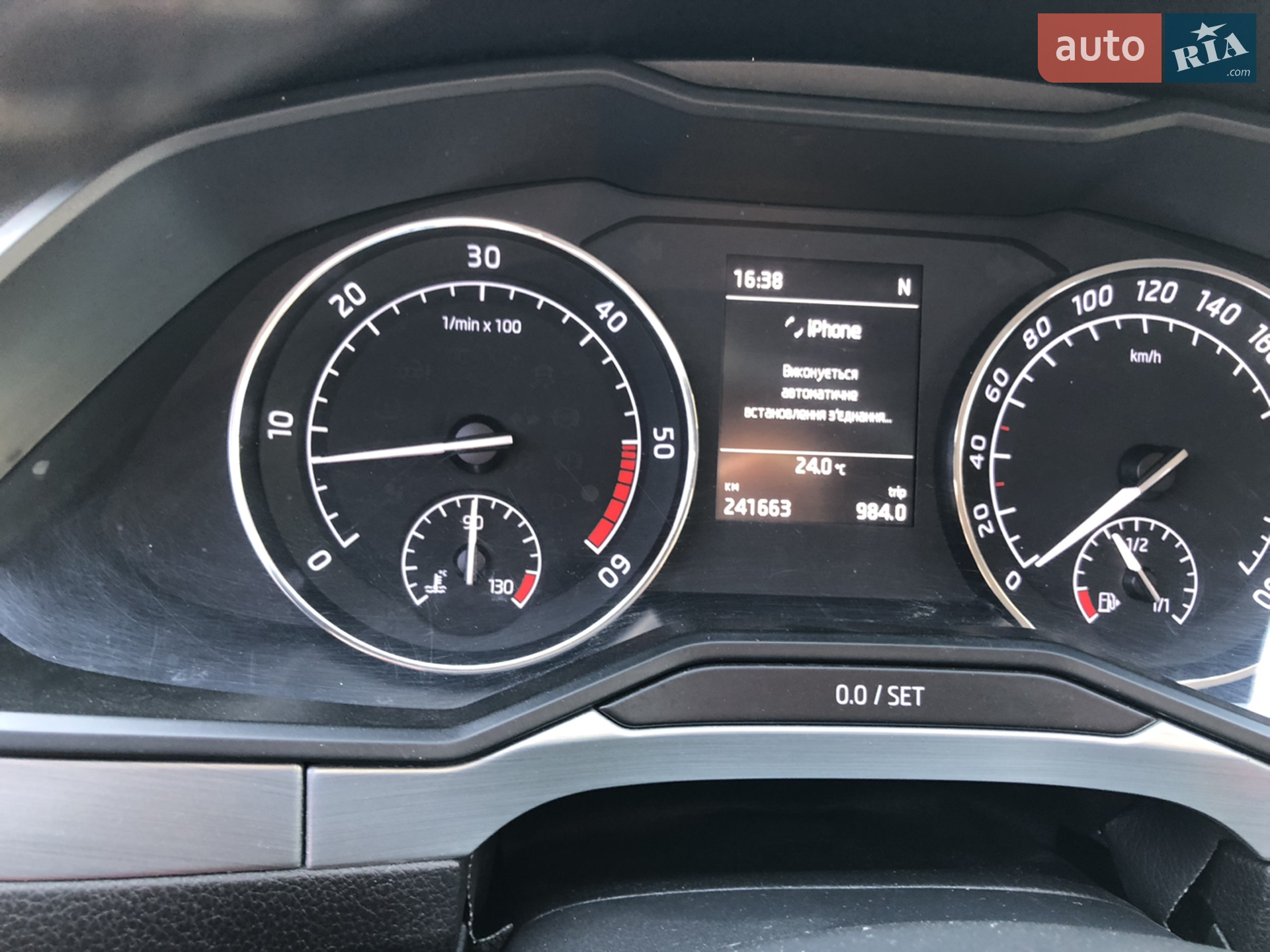 2017 Skoda Superb - мініатюра 2