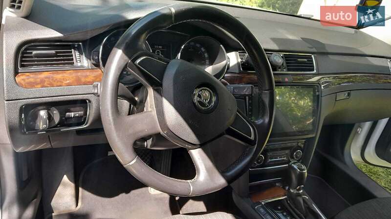 Универсал Skoda Superb 2014 в Борисполе