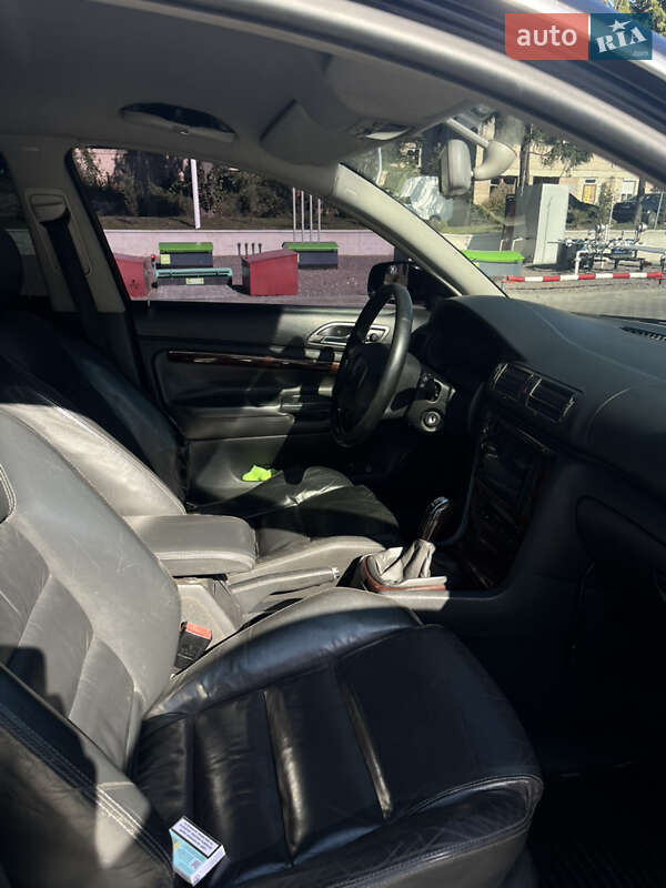 Лифтбек Skoda Superb 2006 в Ромнах
