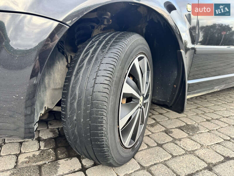 Ліфтбек Skoda Superb 2006 в Львові фото 30 Ліфтбек Skoda Superb 2006 в Львові
