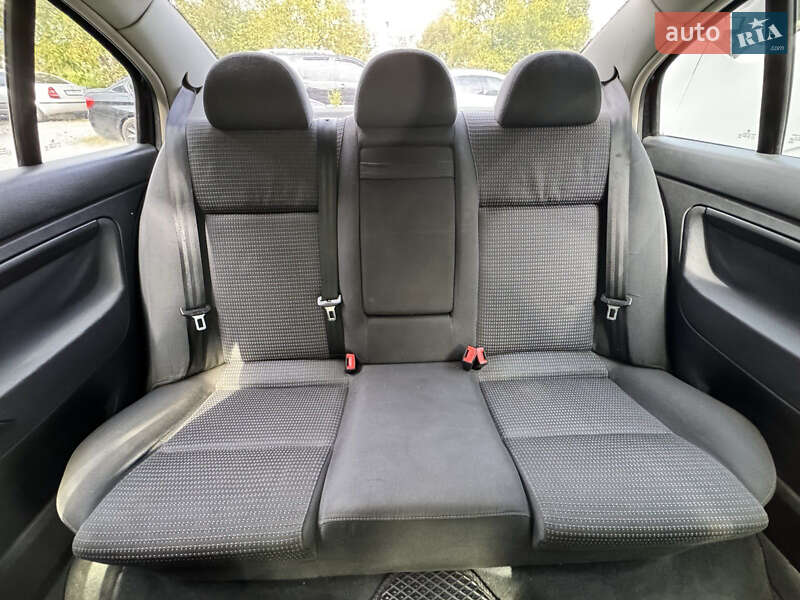 Ліфтбек Skoda Superb 2006 в Львові фото 64 Ліфтбек Skoda Superb 2006 в Львові