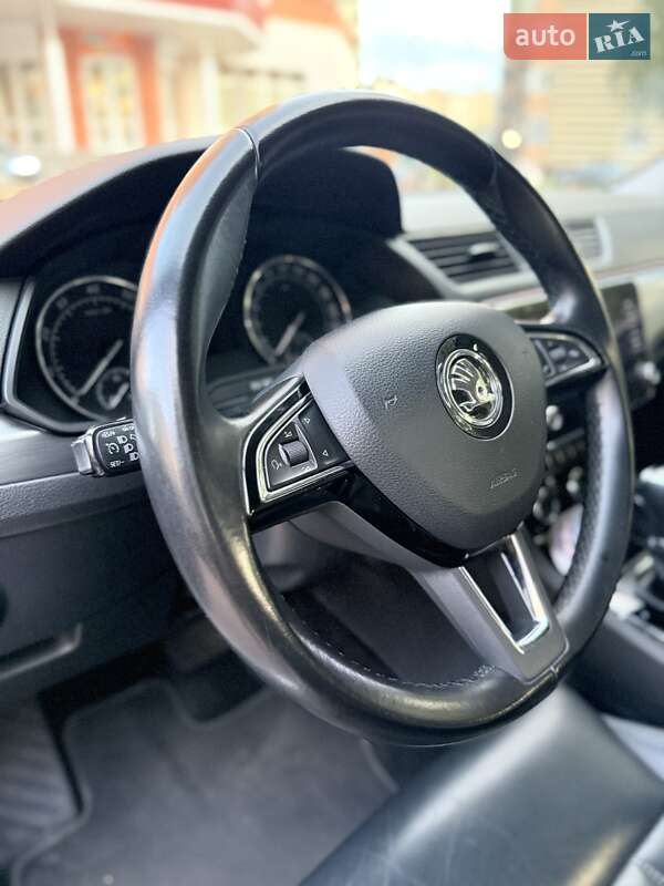 Лифтбек Skoda Superb 2018 в Киеве фото 9 Лифтбек Skoda Superb 2018 в Киеве