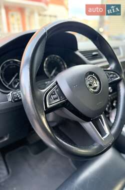 Лифтбек Skoda Superb 2018 в 
