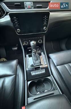 Лифтбек Skoda Superb 2018 в Киеве