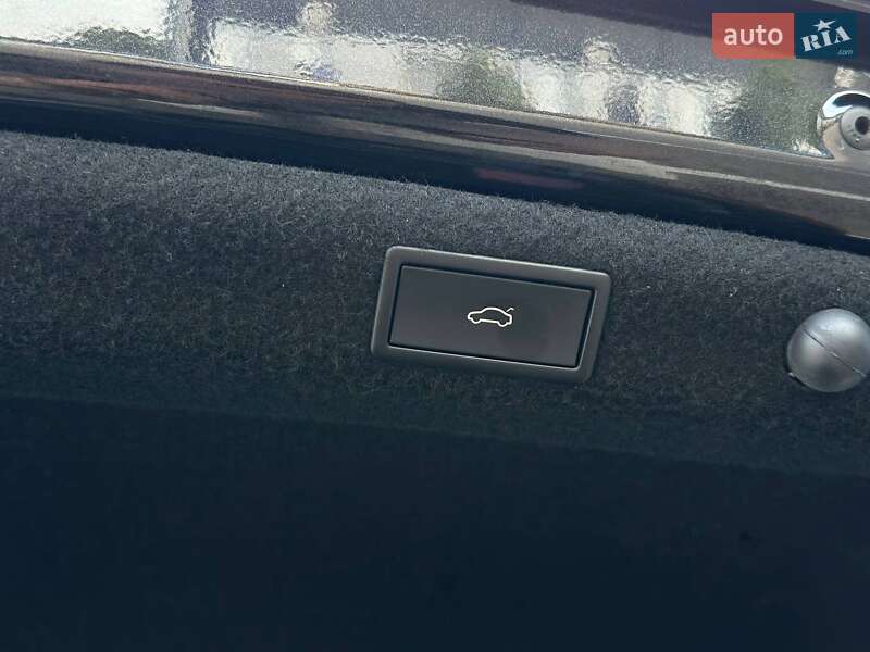 Лифтбек Skoda Superb 2022 в Луцке