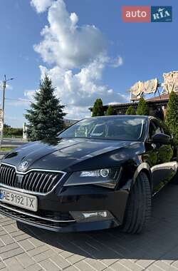 Лифтбек Skoda Superb 2018 в 