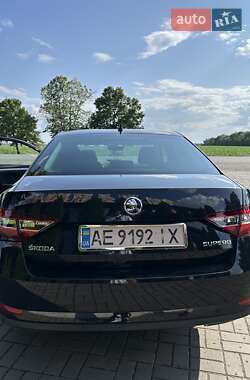 Лифтбек Skoda Superb 2018 в 
