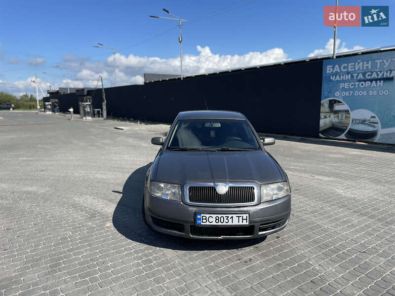 Лифтбек Skoda Superb 2005 в Винниках фото 2 Лифтбек Skoda Superb 2005 в Винниках
