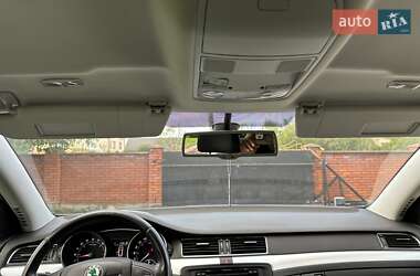Универсал Skoda Superb 2012 в 