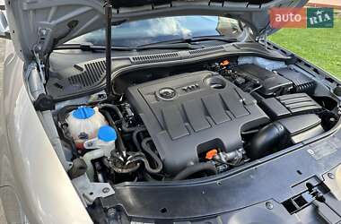 Универсал Skoda Superb 2012 в 