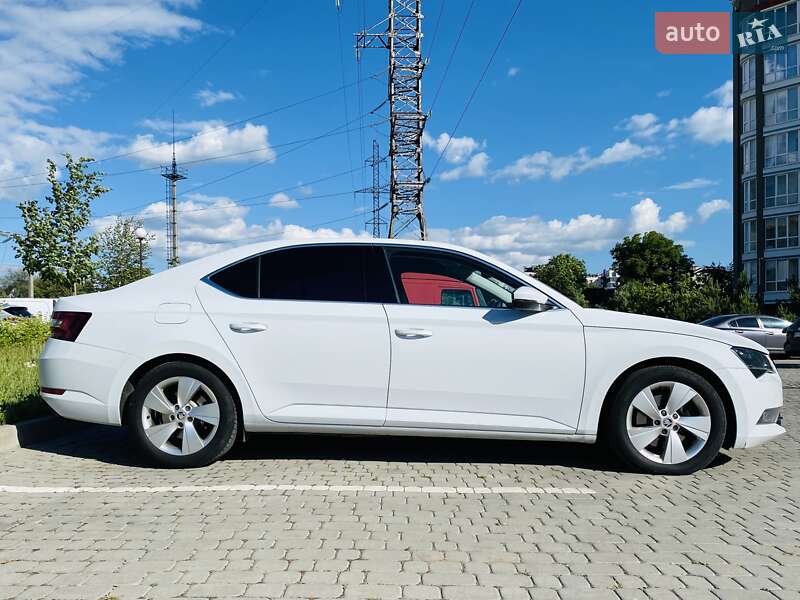 Лифтбек Skoda Superb 2016 в Ивано-Франковске фото 2 Лифтбек Skoda Superb 2016 в Ивано-Франковске