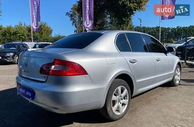 Лифтбек Skoda Superb 2008 в 