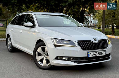 Универсал Skoda Superb 2018 в 