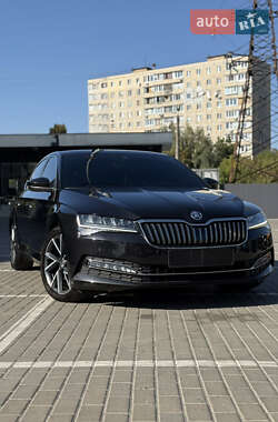 Лифтбек Skoda Superb 2021 в Киеве
