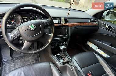 Универсал Skoda Superb 2012 в 