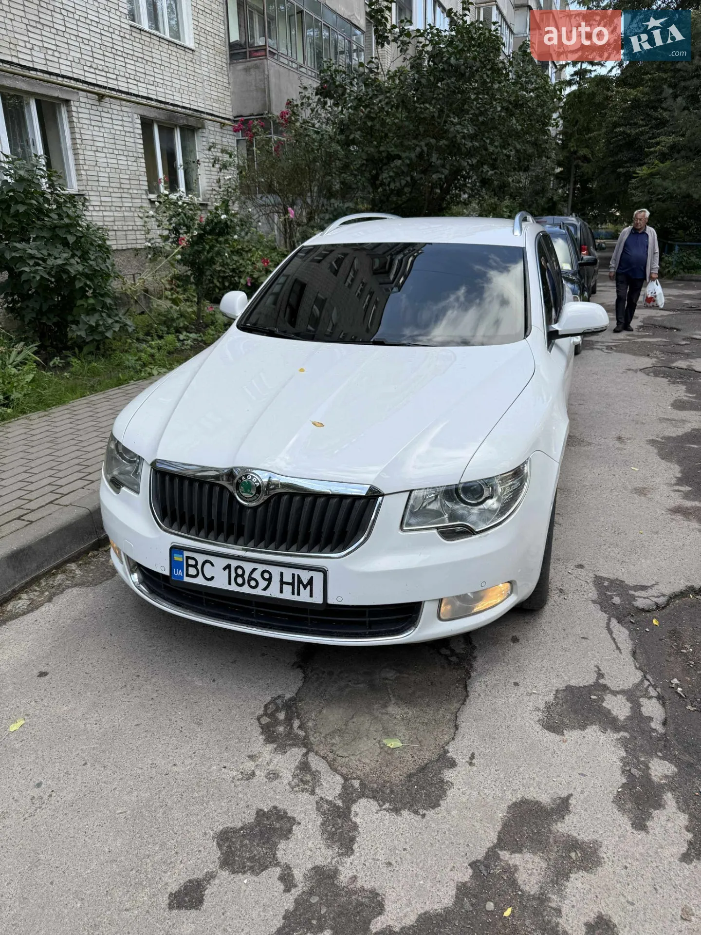 2012 Skoda Superb - фото 1