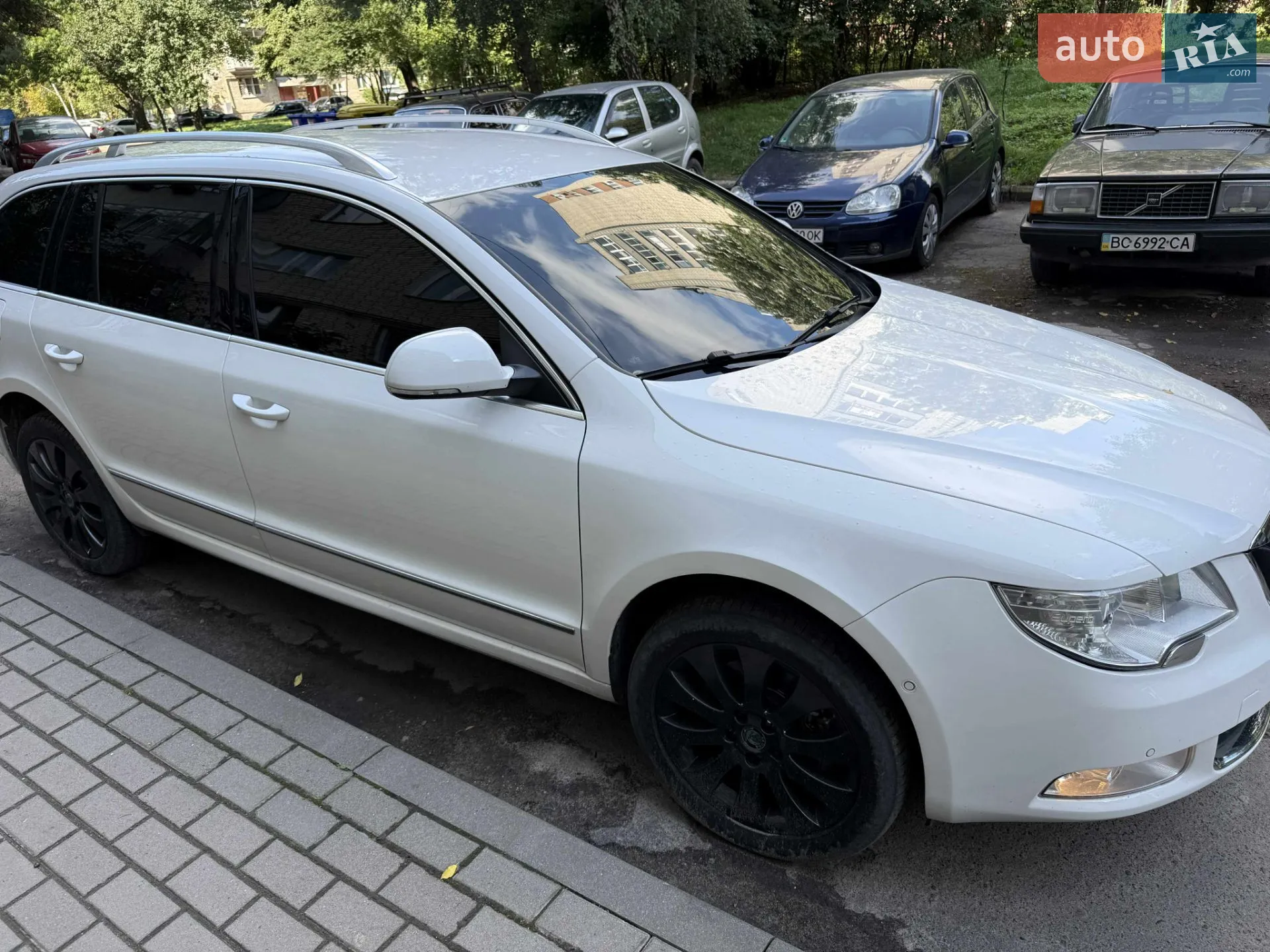 2012 Skoda Superb - мініатюра 8