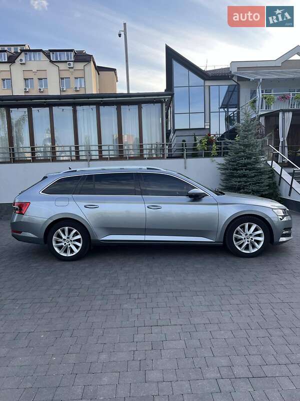 Універсал Skoda Superb 2020 в Вінниці