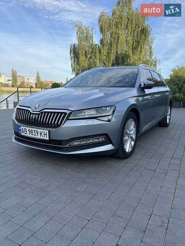 Універсал Skoda Superb 2020 в Вінниці