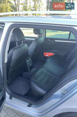Универсал Skoda Superb 2012 в 