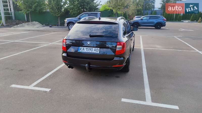 Универсал Skoda Superb 2013 в Киеве