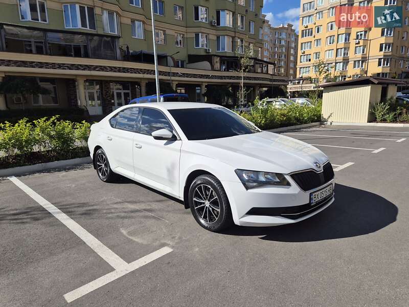 Skoda Superb 2015