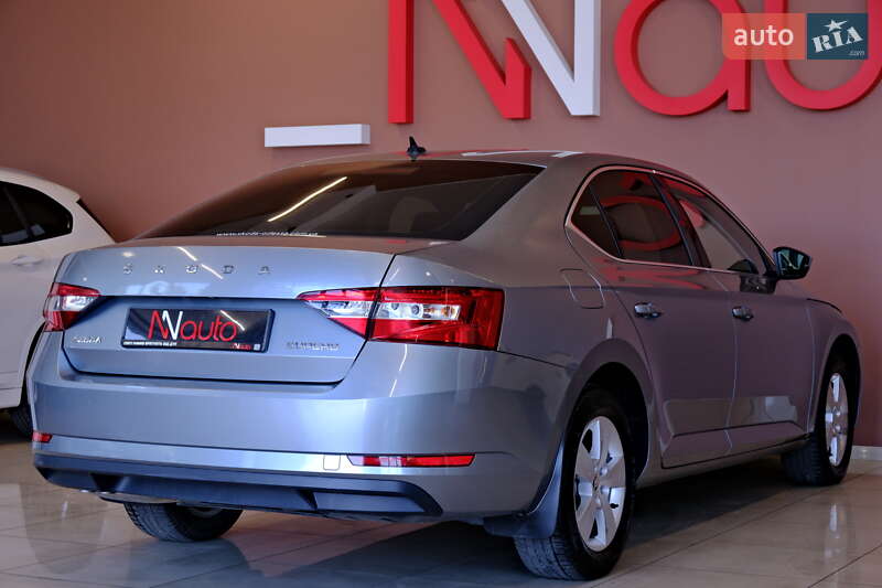 Лифтбек Skoda Superb 2018 в Одессе
