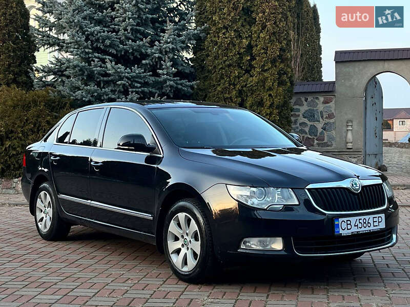 Лифтбек Skoda Superb 2013 в Прилуках