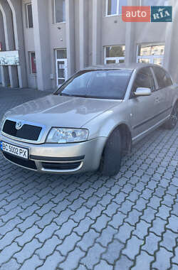 Лифтбек Skoda Superb 2004 в Дрогобыче