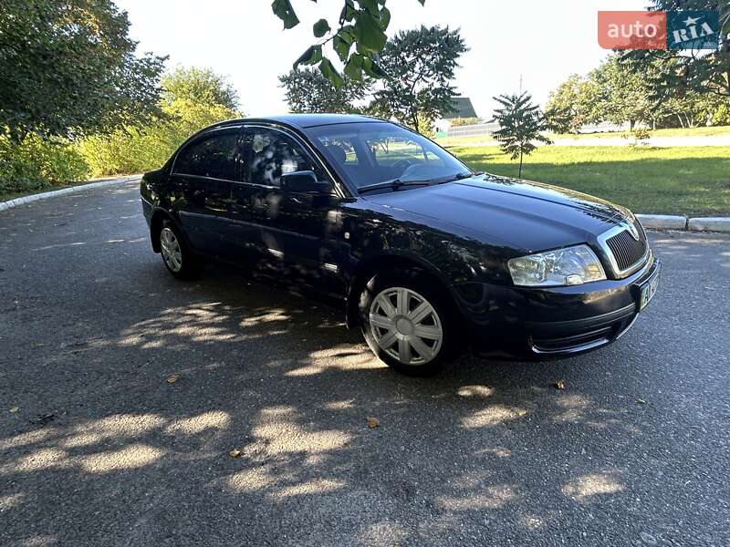 Лифтбек Skoda Superb 2004 в Переяславе