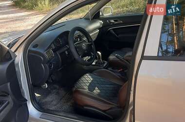 Лифтбек Skoda Superb 2003 в 