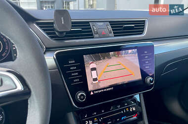 Лифтбек Skoda Superb 2018 в 