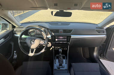 Лифтбек Skoda Superb 2018 в 
