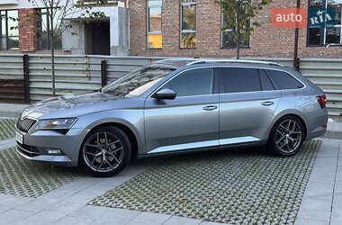 Універсал Skoda Superb 2016 в 