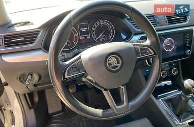 Универсал Skoda Superb 2019 в 